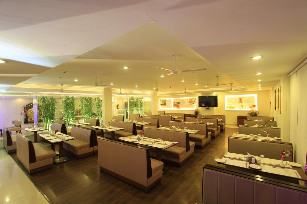 Orchid Square Otel Coonoor Dış mekan fotoğraf