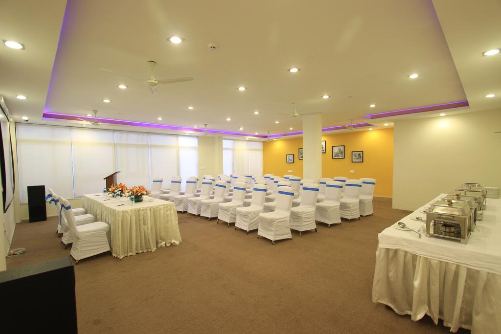 Orchid Square Otel Coonoor Dış mekan fotoğraf